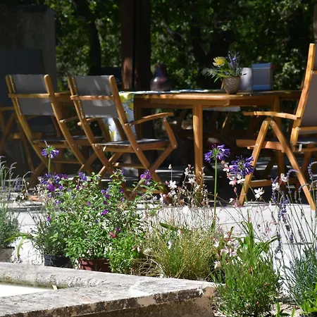 La Piscine Dans La Foret * Gordes
